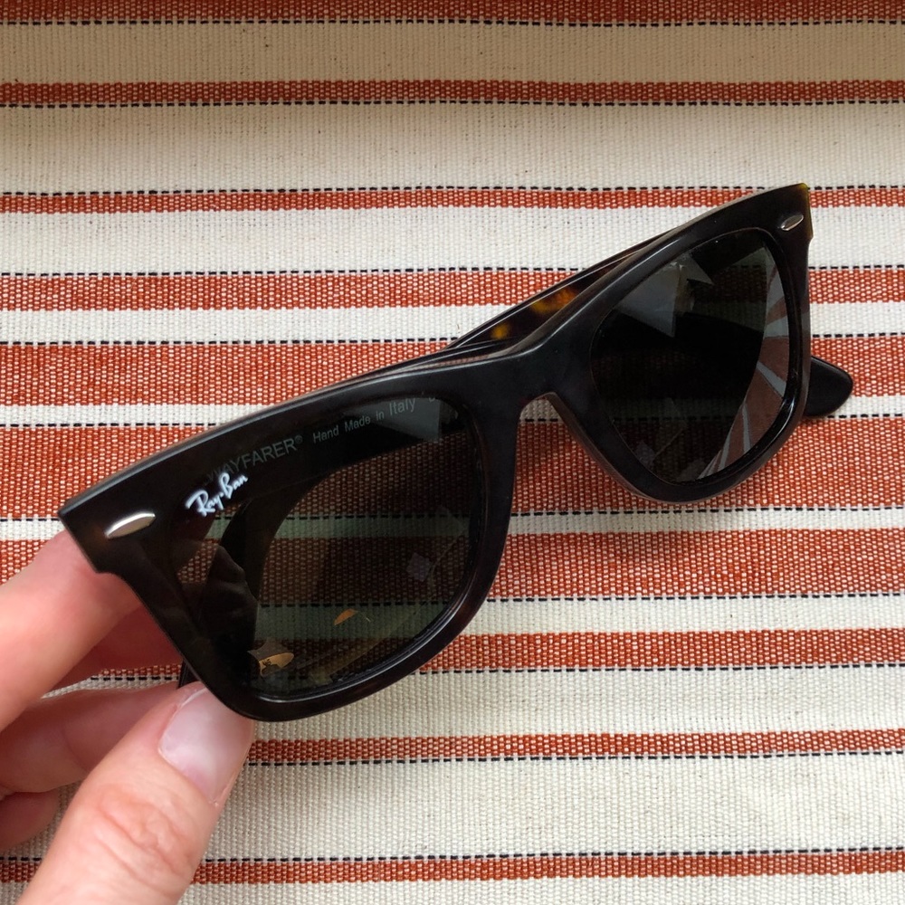 Original Ray-Ban Wayfarer Tortoise sunglasses